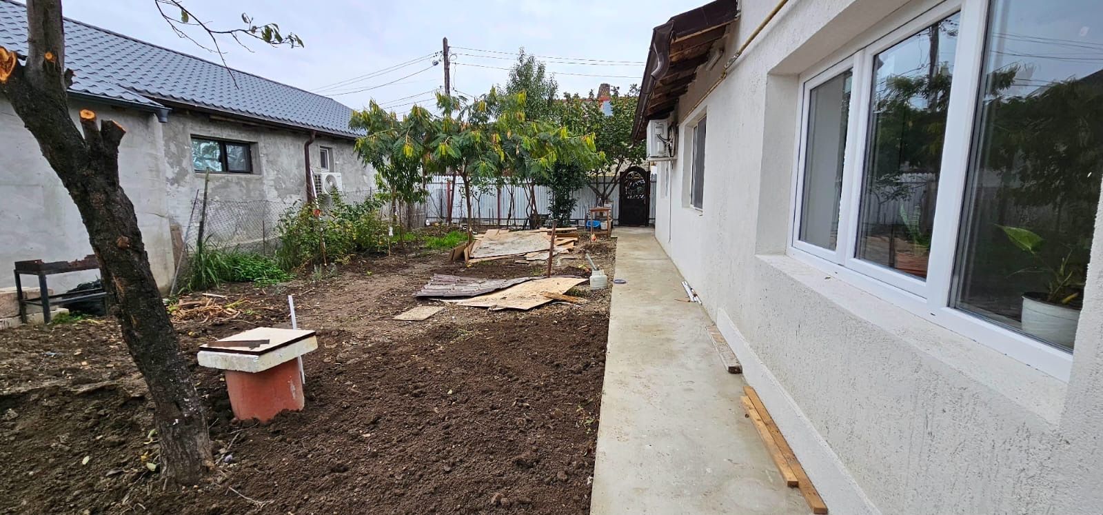 Casa centrala, recent reconsolidata – Strada Traian, Galati - Poză 2