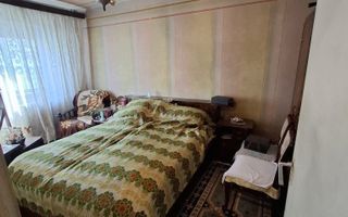 Apartament 2 camere Compleul Studentesc parter cu balcon - Poză 16