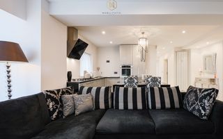 VANDUT - Apartament 3 camere | Segmentul Lux | Vedere Panoramica - Poză 7