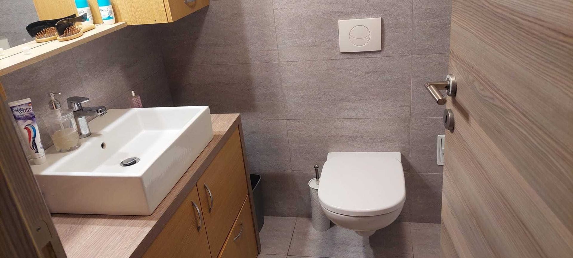 Apartament modern de inchiriat - Poză 6