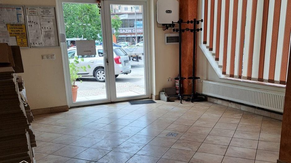 Spatiu comercial pe doua nivele, 320 mp, zona  Fortuna - Poză 5