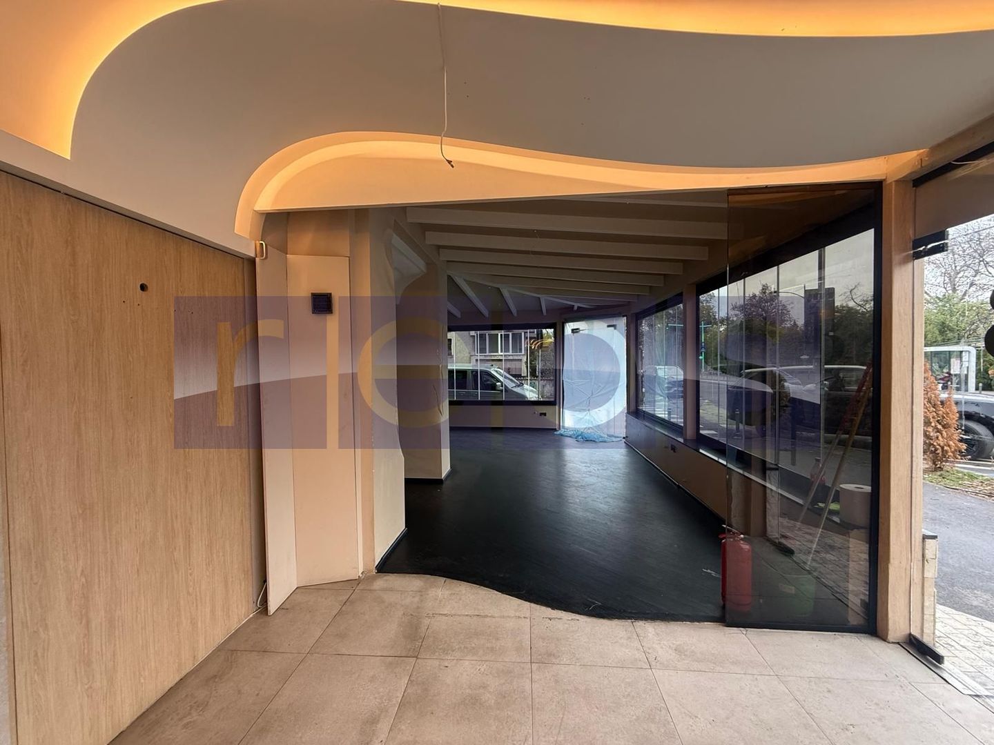 INCHIRIERE SPARIU COMERCIAL | BELLER | IDEAL RESTAURANT | STRADAL | - Poză 1