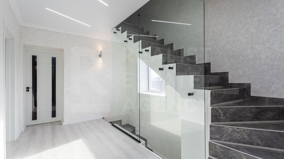 Vânzare casă,  4 camere, strada Alexandru Marinescu, Buiucani - Poză 15