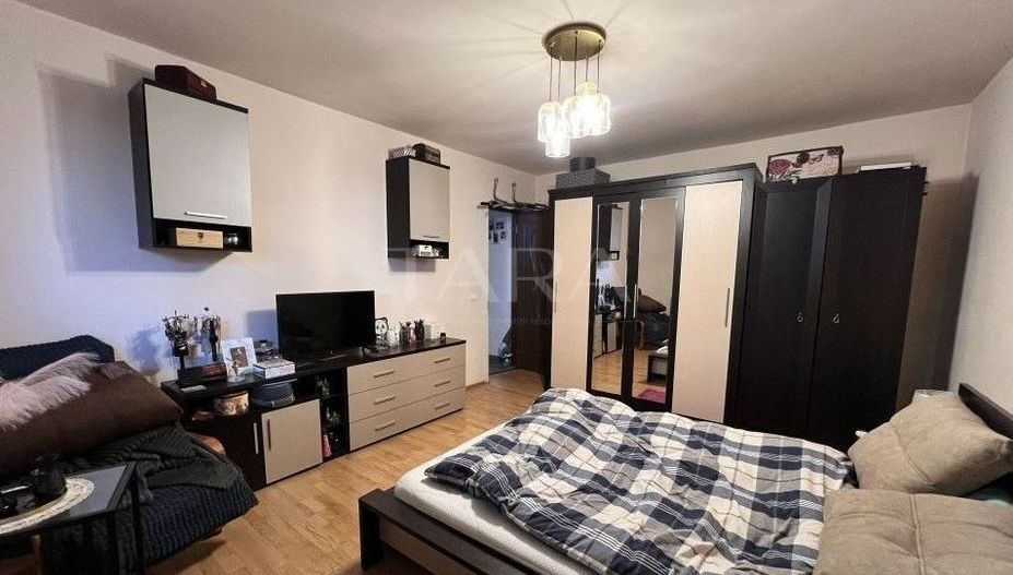 Apartament cu 2 camere decomandate. Vivo Mall - Poză 7