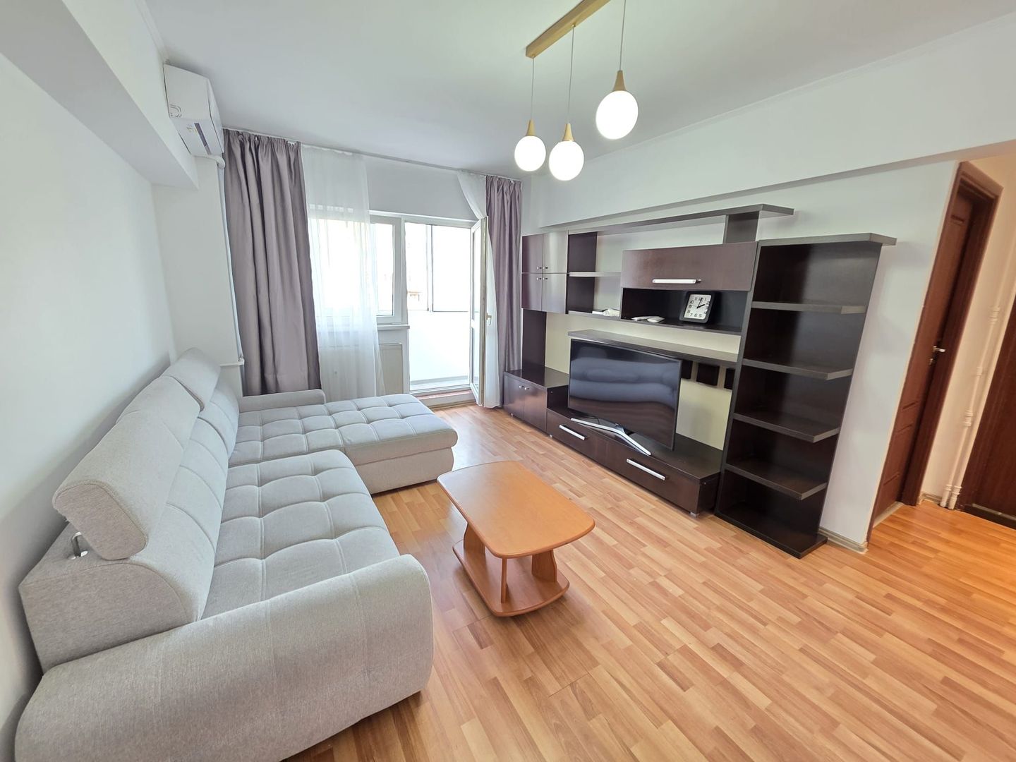 Apartament 3 camere Timpuri Noi - Calea Vacaresti - Poză 1