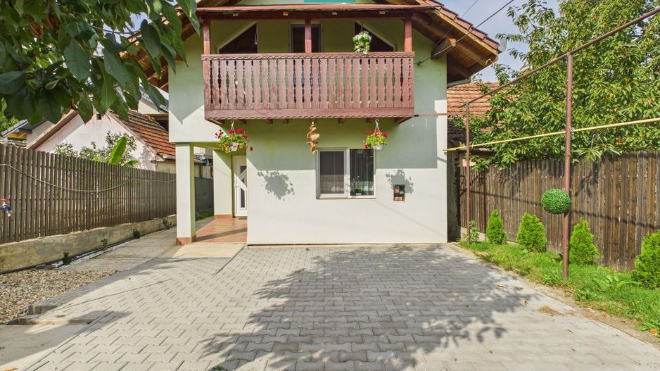 Casă cu 3 camere și teren generos, Pâncota - Poză 20