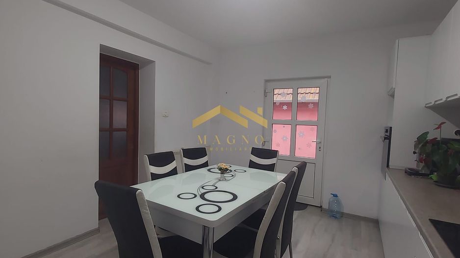 CASA MODERNA DE VANZARE IN MICALACA - Poză 3