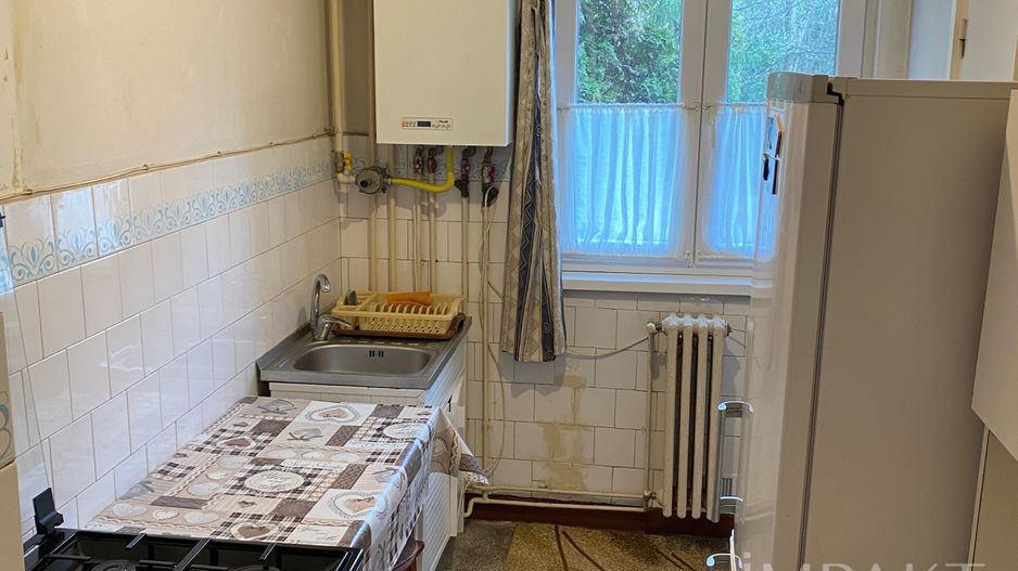 Apartament cu 3 camere, etaj intermediar, zona BIG! - Poză 4