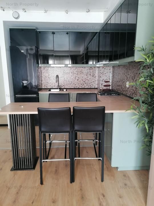 2 camere in Complex Cosmopolis - Poză 1