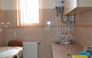Apartament la casa de inchiriat aproape de centru - Poză 9