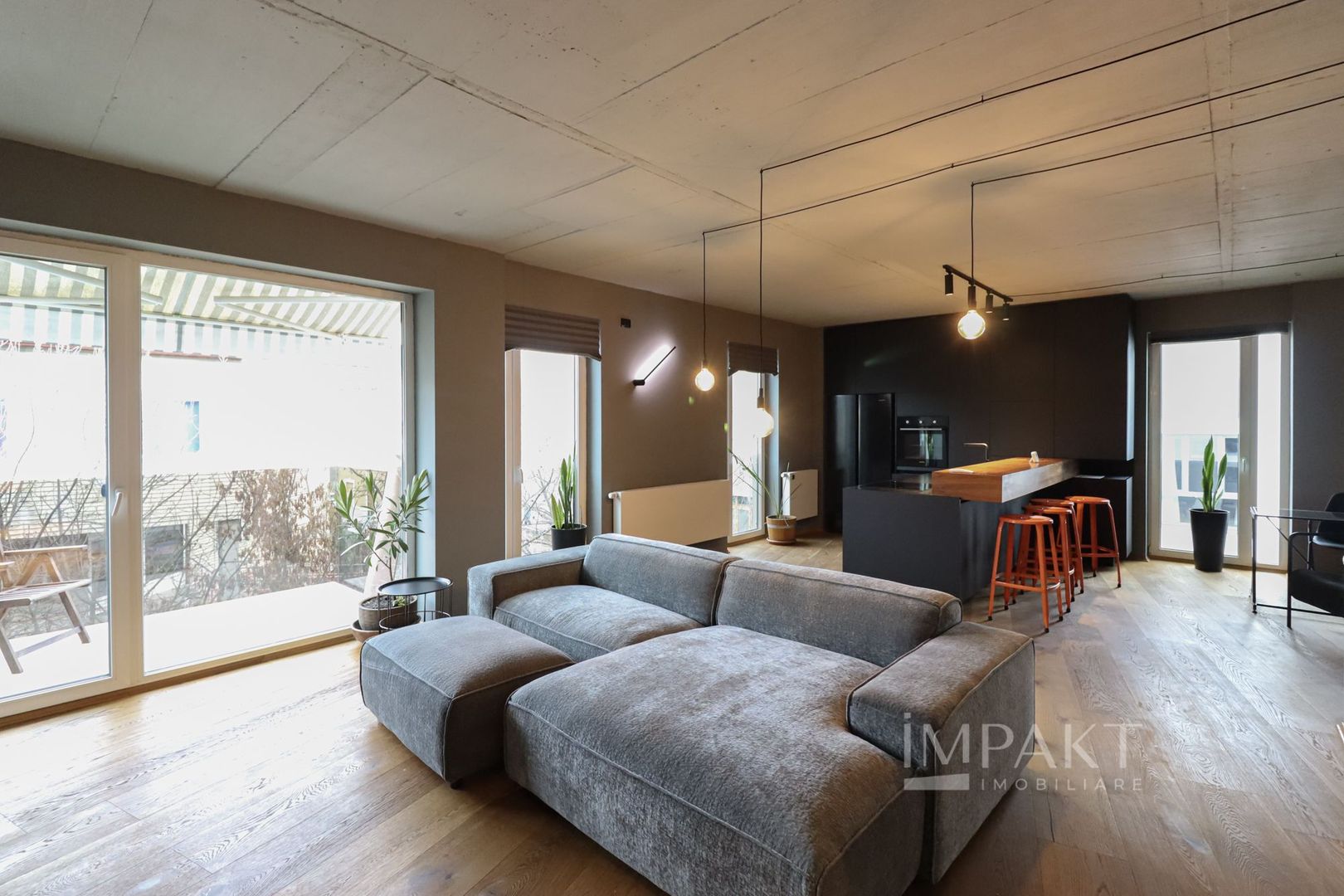 Apartament cu doua camere, stil industrial, zona Parcului Central! - Poză 1