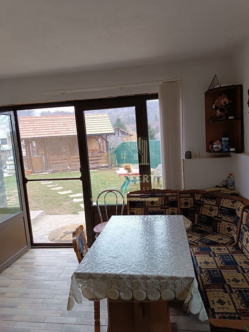 VILA 7 CAMERE TEREN 872 MP BUGHEA ARGES - Poză 34