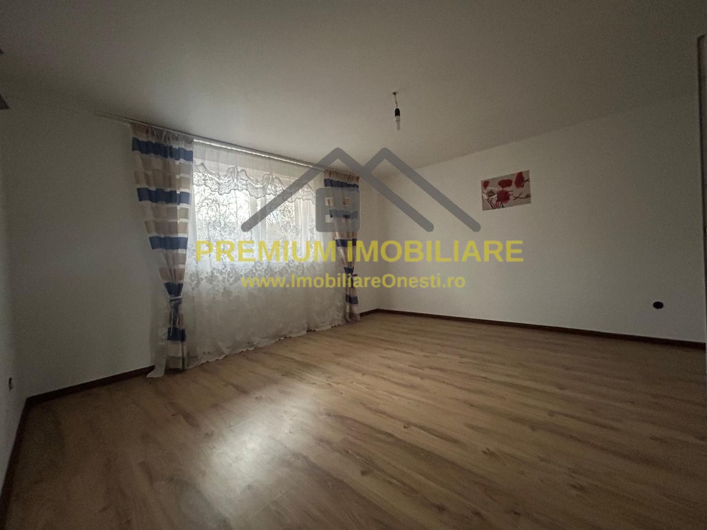 Casă de vânzare la 15 minute de Onești – teren 1000 mp - Poză 6