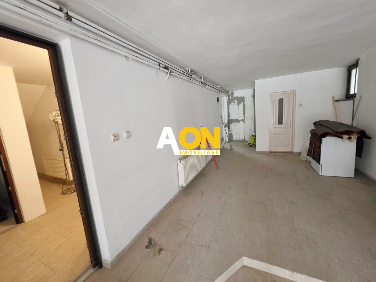Casă individuală cu 6 camere și piscină în Alba Iulia, zona Cetate - Poză 17