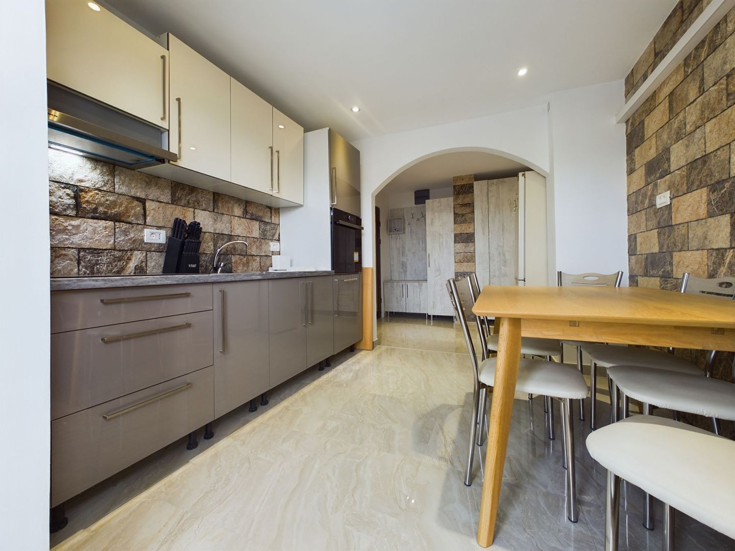 Apartament 2 camere Zona 300 - Poză 15