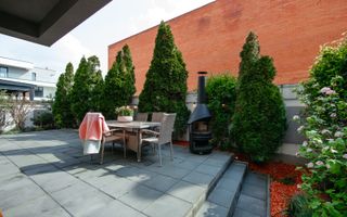 Vilă modernă  cu curte generoasă în Iancu Nicolae - Poză 3