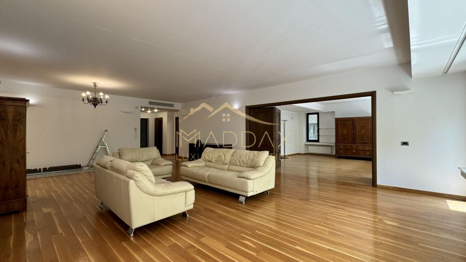 Apartament cu 4 camere 250mp* 2 parcări subterane / Dorobanti-Capitale - Poză 7