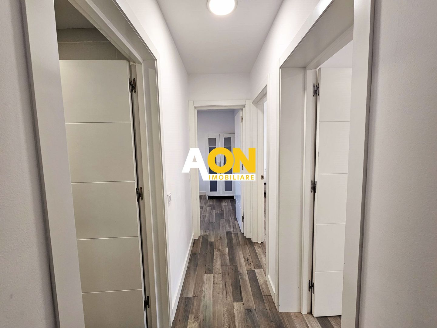 Casa tip insiruit, 5 camere, 2 bai, mobilata si utilata - Poză 10