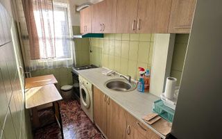 Apartament 2 camere, Podu Roș, cu balcon - Poză 3