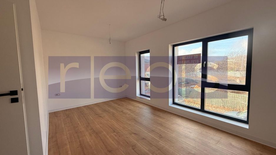 VANZARE VILA TIP DUPLEX 4 CAMERE | TRAPEZULUI | SALAJAN | SECTOR 3 - Poză 5