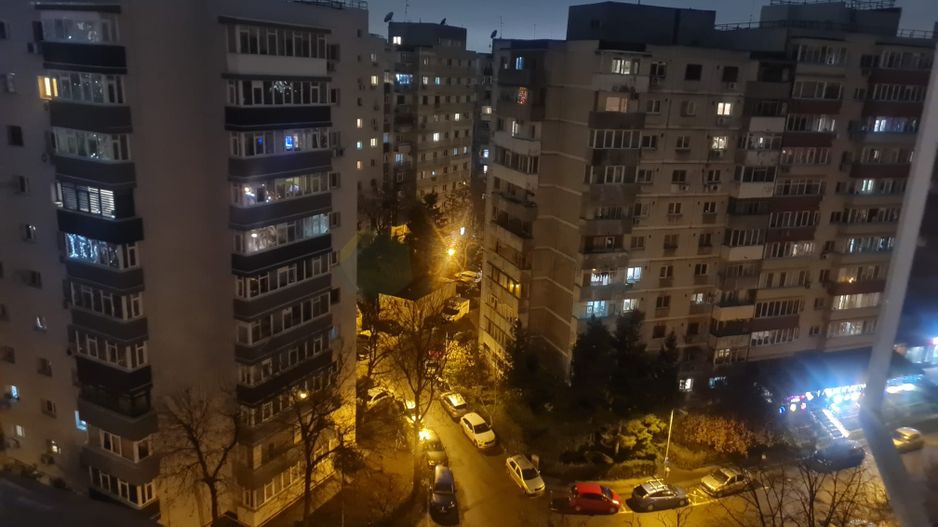 OCAZIE!!! APARTAMENT 2 CAMERE - TINERETULUI POLIVALENTA - Poză 1