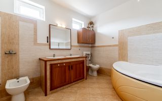 Casa ideală pentru familie: școală la 3 min + anexă pentru bunici - Poză 8