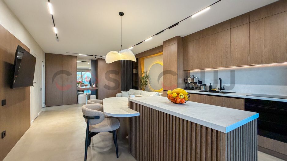 3 camere -cu view spre Baza Sportiva - Poză 3