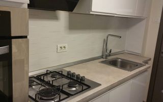 Complexul Studențesc| Apartament lux| 3 camere| centrala| lift| clima - Poză 3