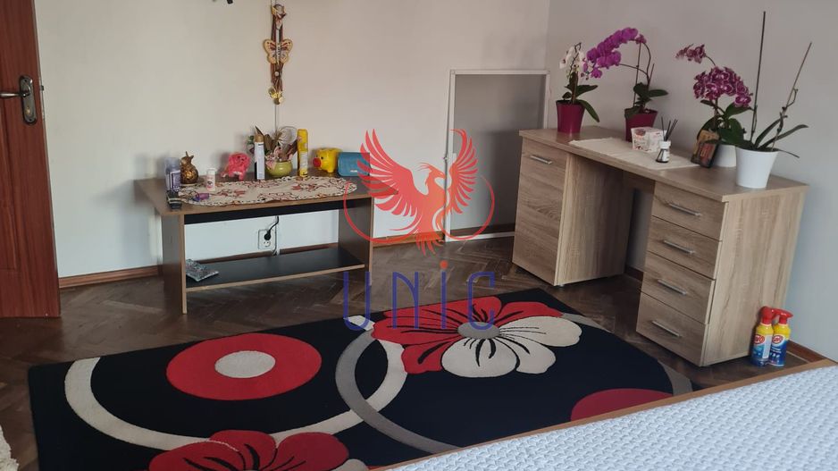 Apartament 3 camere decomandat parter, 1 Mai - Poză 7