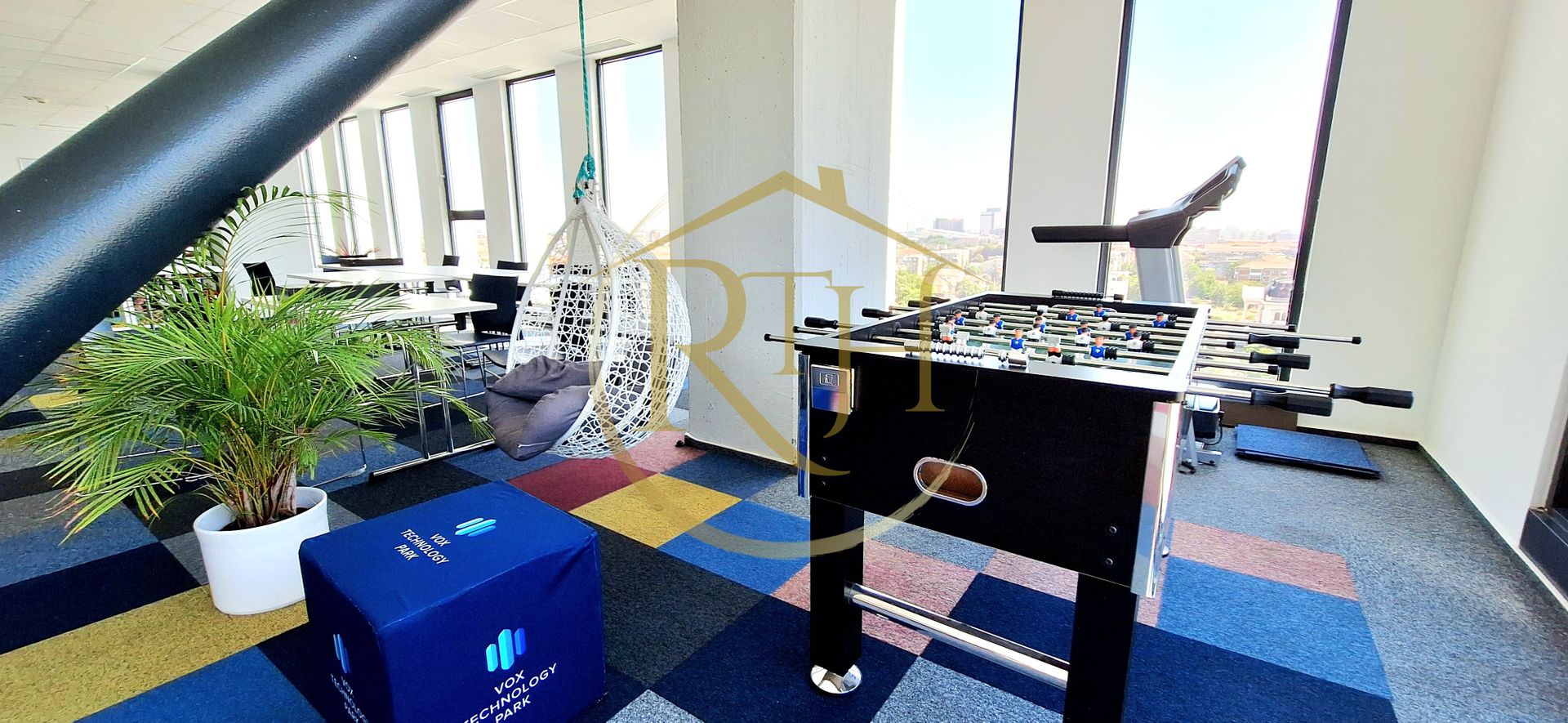 Birouri premium all-inclusive în VOX Technology Park - Poză 22