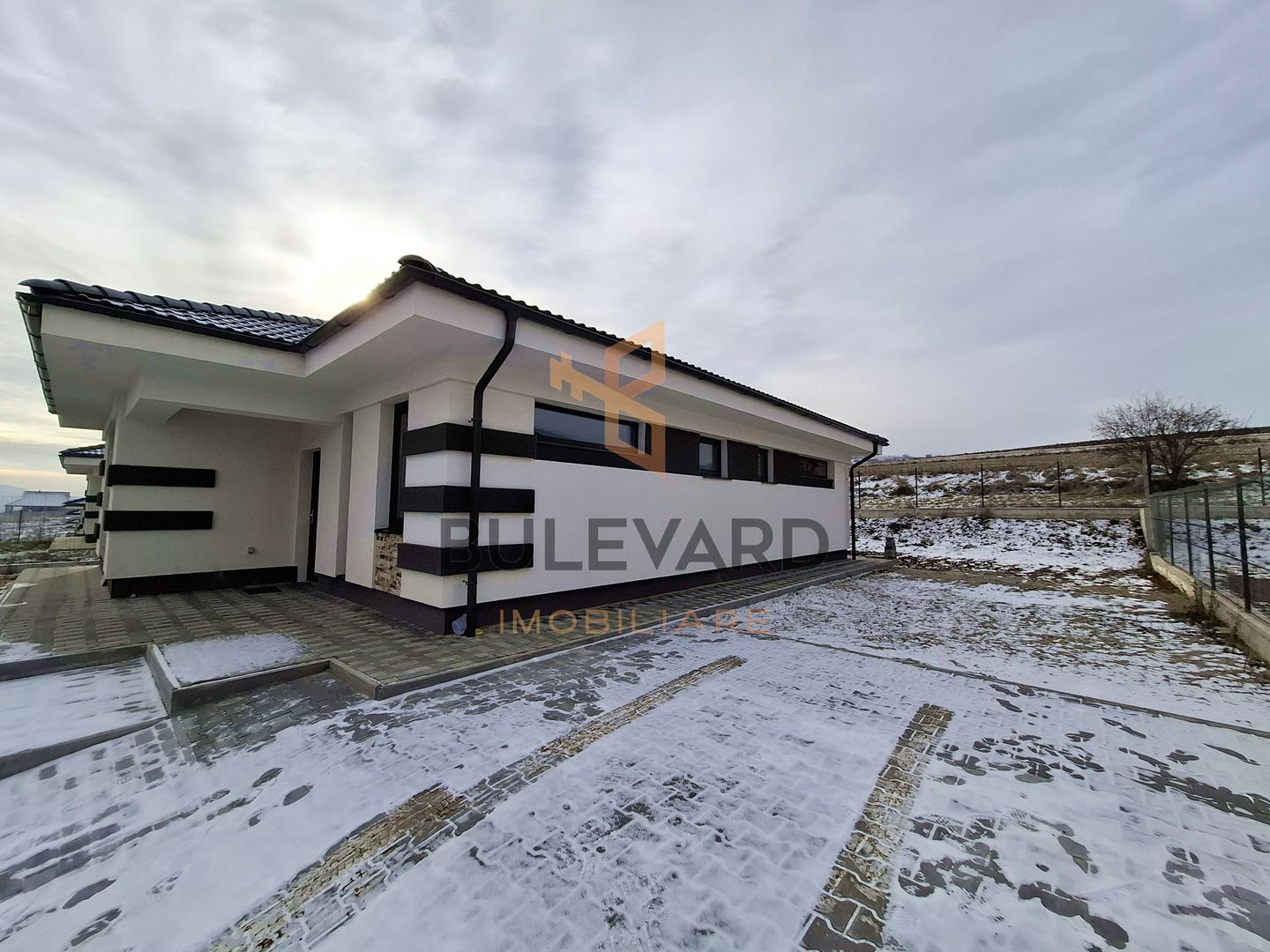 Casa individuala finisata in Corusu! - Poză 21