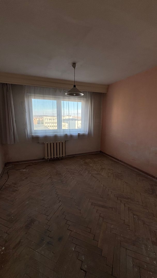 Apartament 3 camere Cetate Alba Iulia - Poză 2