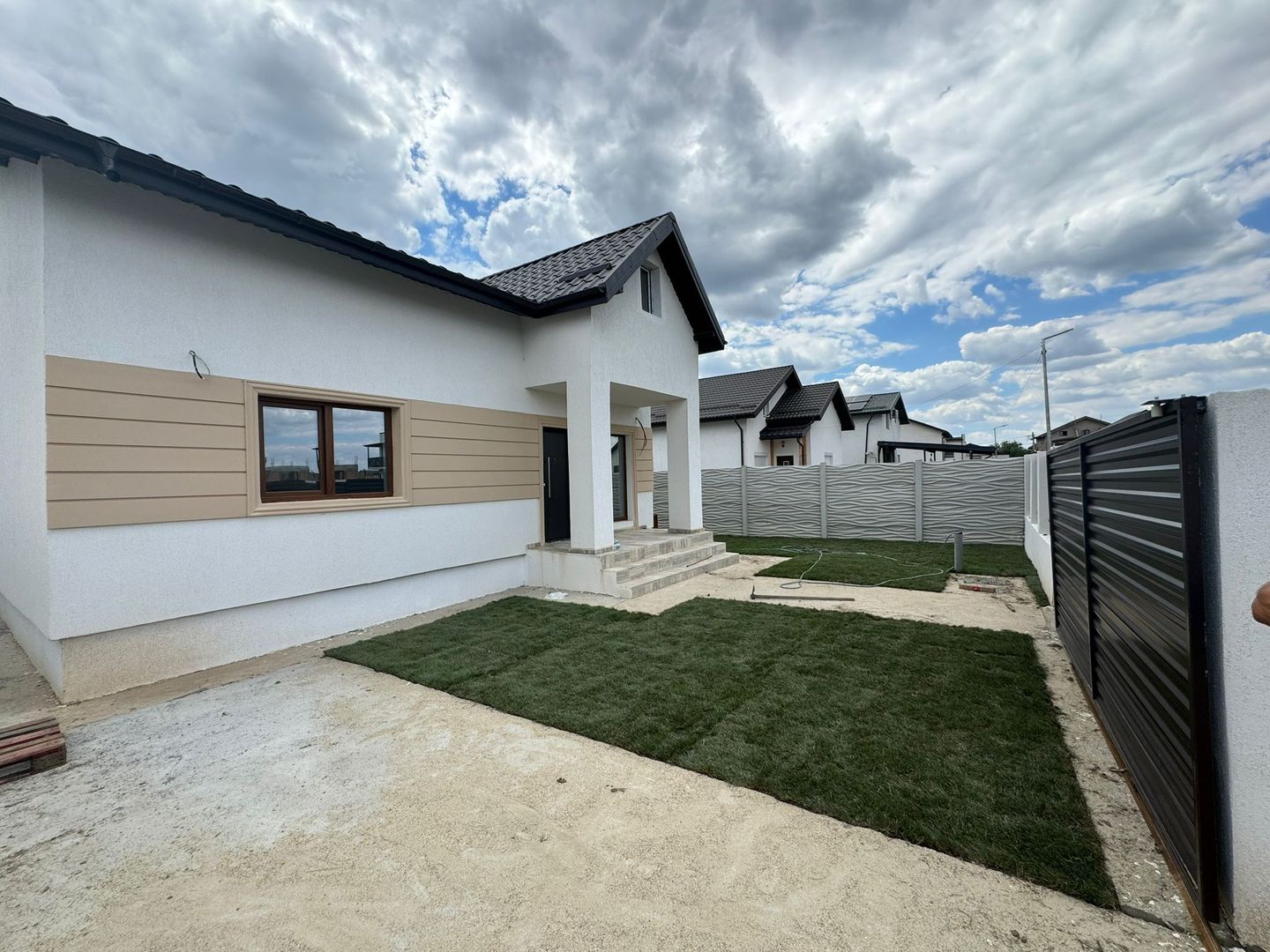 CASA TINERETULUI,OFERTA LUNA APRILIE, INCALZIRE IN PARDOSEALA,COMIS 0% - Poză 1