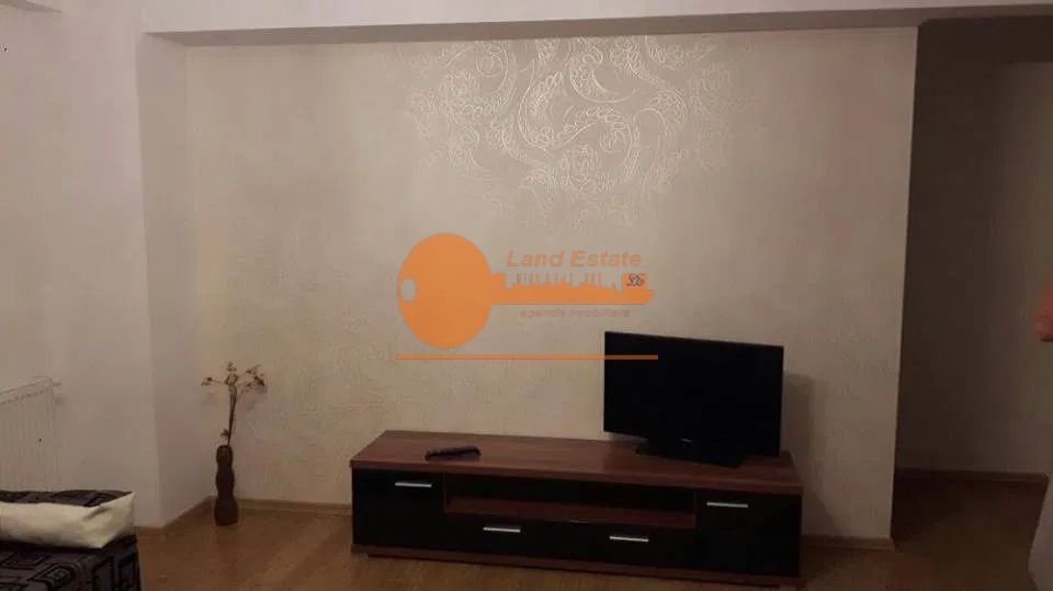 Garsoniera transformata in 2 camere Virtutii-Orsova (bl. 2015) - Poză 3