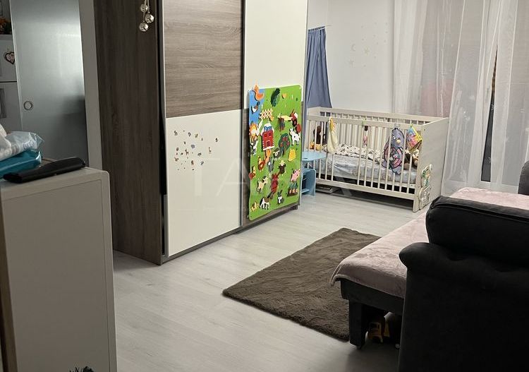 Apartament cu 1 cameră, finisat, cu terasă - Poză 3
