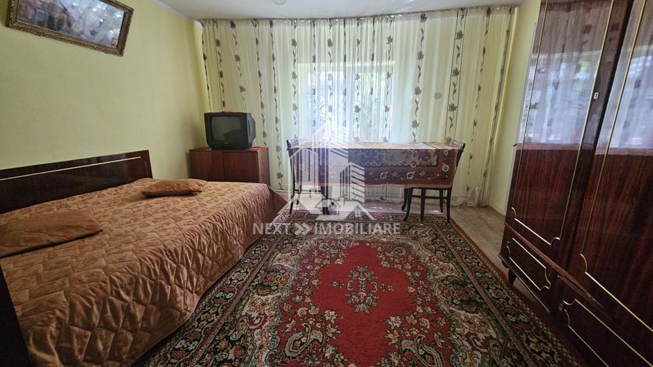 Casă  4 camere cu 2 intrări, garaj și teren 1751mp– Cobadin - Poză 5