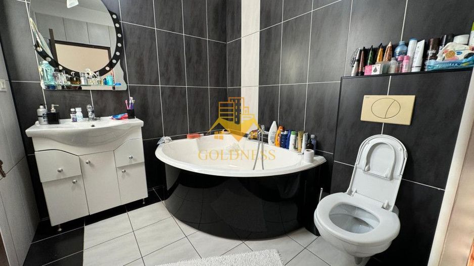 Casa individuala, 5 camere,gradina,Europa zona Complex Luminia,Ionesco - Poză 18