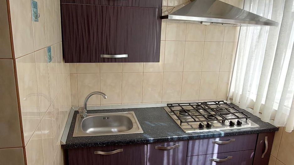 De închiriat apartament cu 3 camere, etaj 1, Siderurgistilor, 400 euro - Poză 21