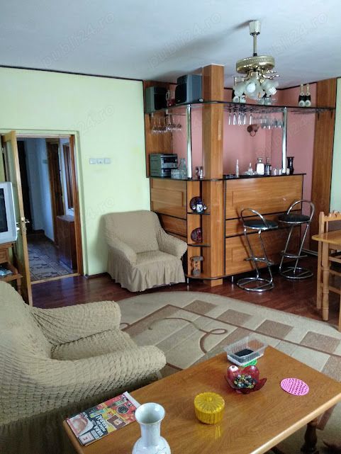 Casa, 3 dormitoare si living, de vînzare în Copou, an constr.2004 - Poză 3