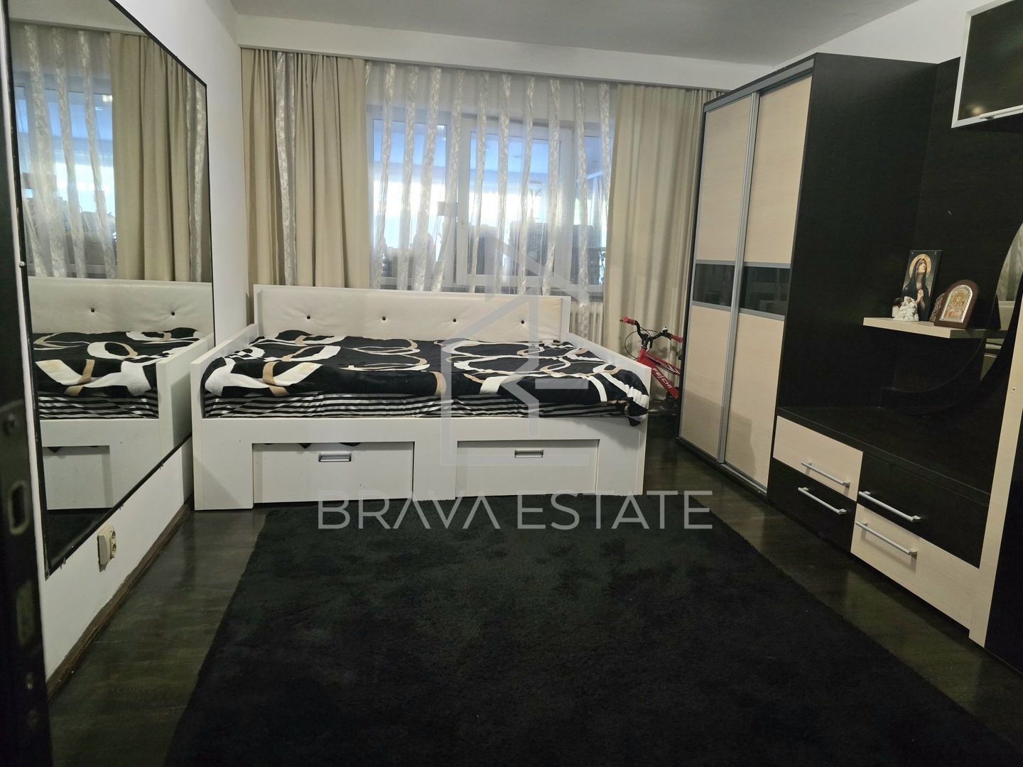 Apartament 3 camere, terasă închisă, balcon, zona Manastur - Poză 1
