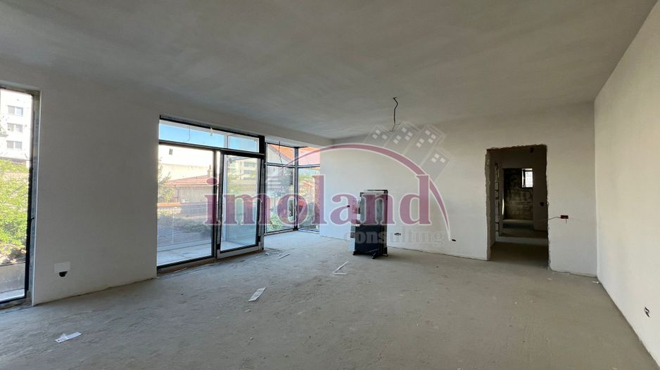 Apartament 3 camere - Zona Marriott - Poză 2