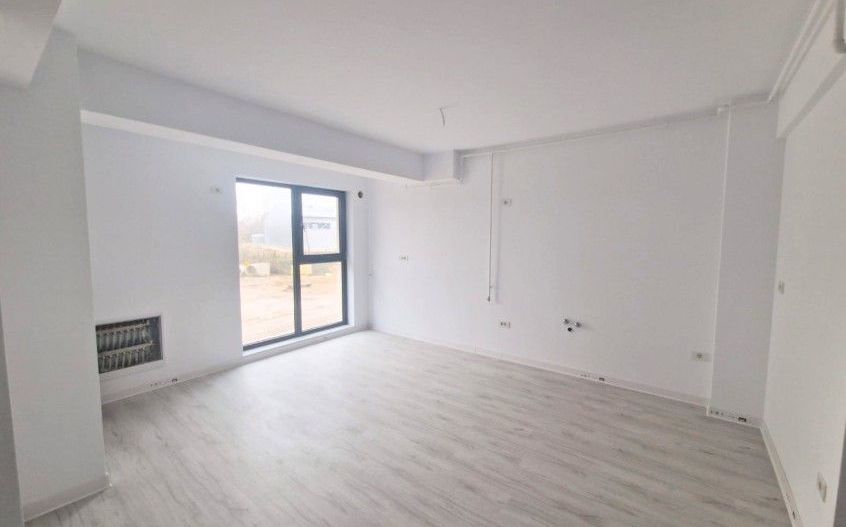 Apartament 3 camere, terasă 31 mp Otopeni central | parcare, comision 0 - Poză 5