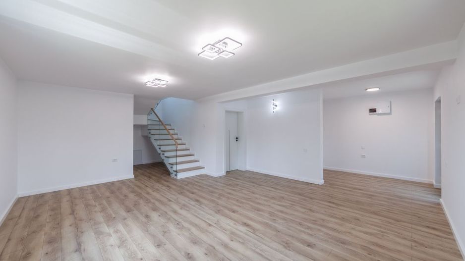 Casa premium la cheie - Mărăcineni – Argeselu ! - Poză 1