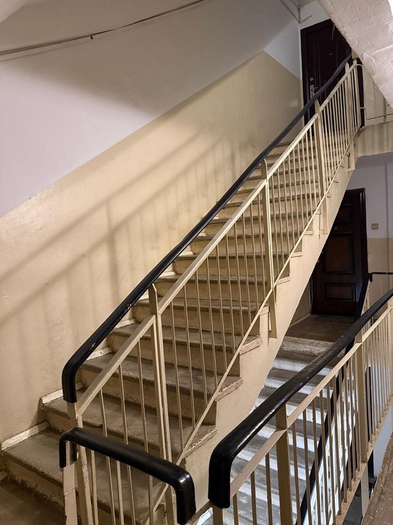 Vând apartament de lux 3 camere, decomandat, 72 mp, etaj 3/4 - Poză 19