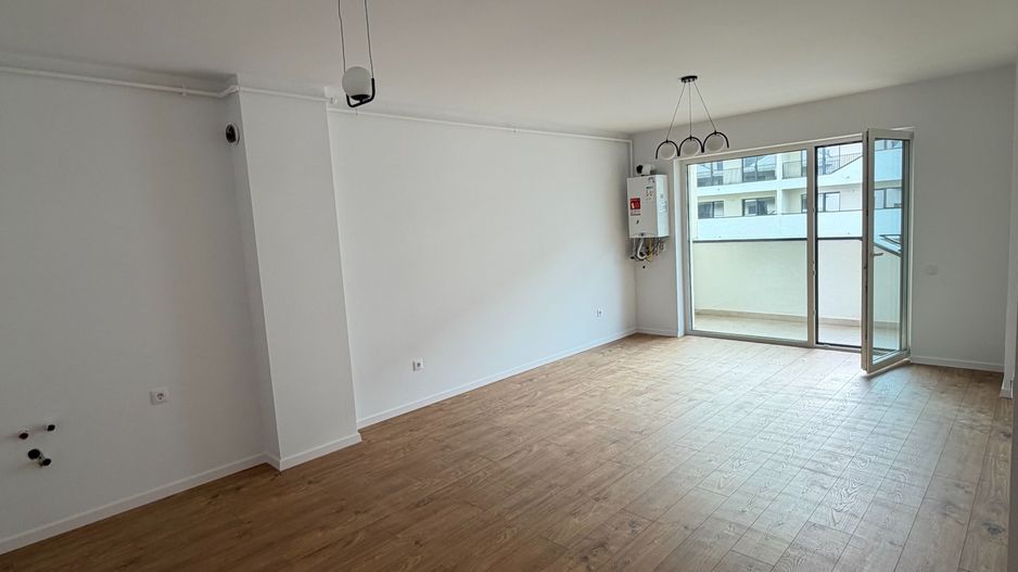 Apartament cu două camere,  semidecomandat, finisat | Zona Eroilor - Poză 1