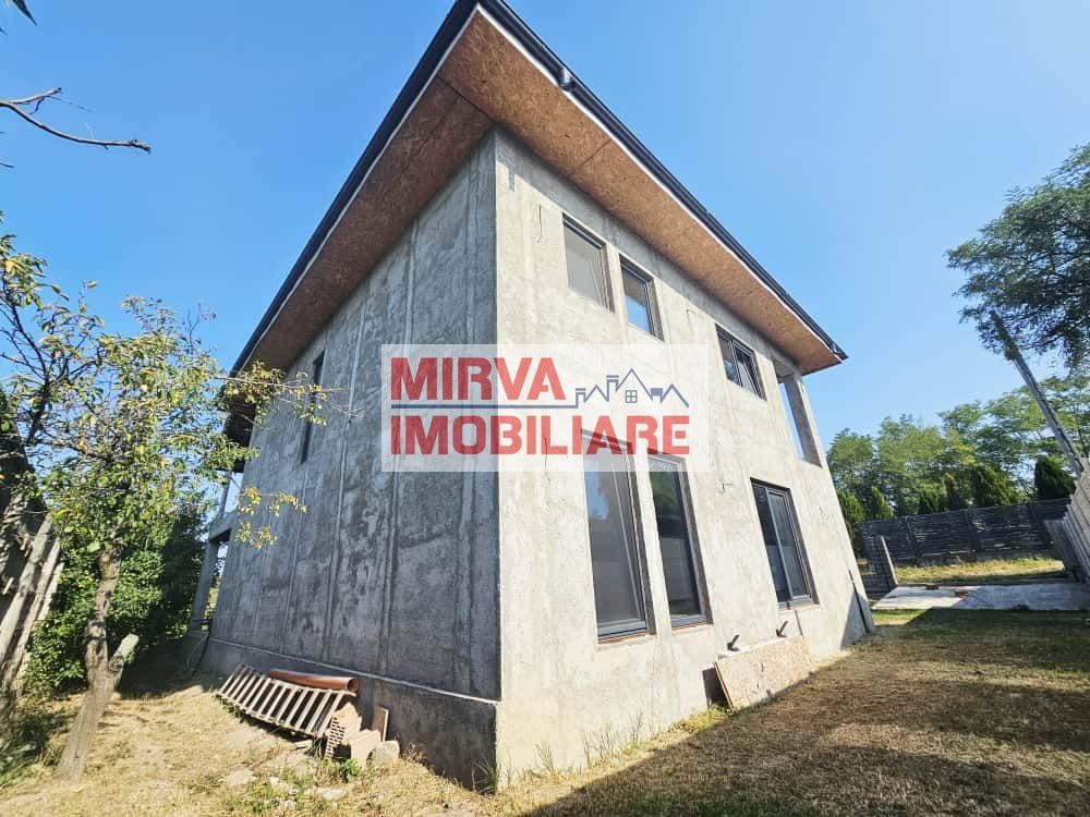 🏡 Vilă luminoasă, 4 camere, cu teren generos – Com. Plopu - Poză 4