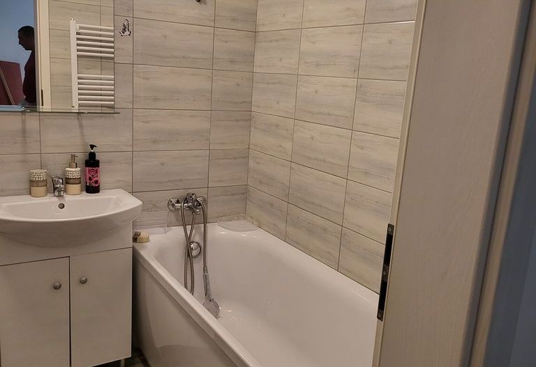 De vanzare Apartament cu o camera, Aparatorii Patriei, sect. 4 - Poză 9