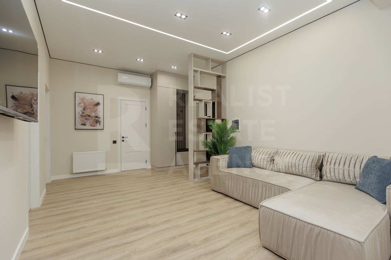 Vânzare, apartament, 4 camere, strada Dr. Tudor Strişcă, Botanica - Poză 3