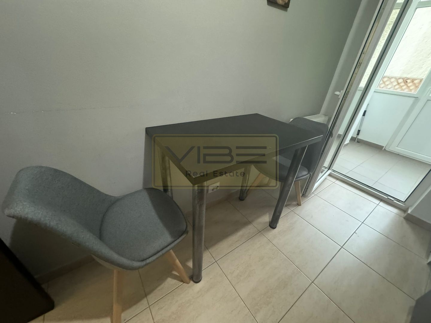 Apartament 1 camera+terasa Bucium - 10 min Family Market - Poză 6