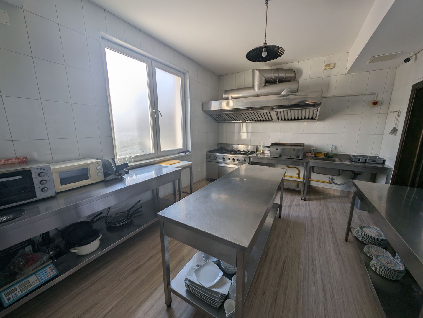 Imobil comercial P+2E+M - 28 Camere - Poză 22